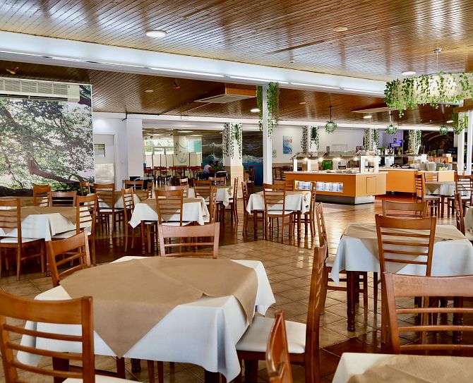 Free buffet at Aparthotel Inter2 Salou