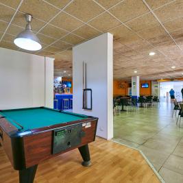 billiard bar apartments inter2 salou