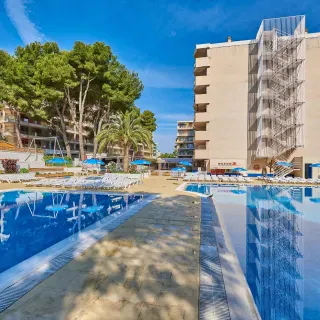 Piscinas del Aparthotel Inter 2 Salou