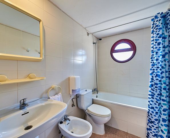 Baño Apartamento1 habitación Inter2 Salou